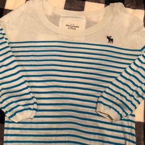 Light A&F three quarter length sweater